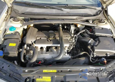 2006 Volvo V70 2.5T from USA, damaged, VIN YV1SW592762578774